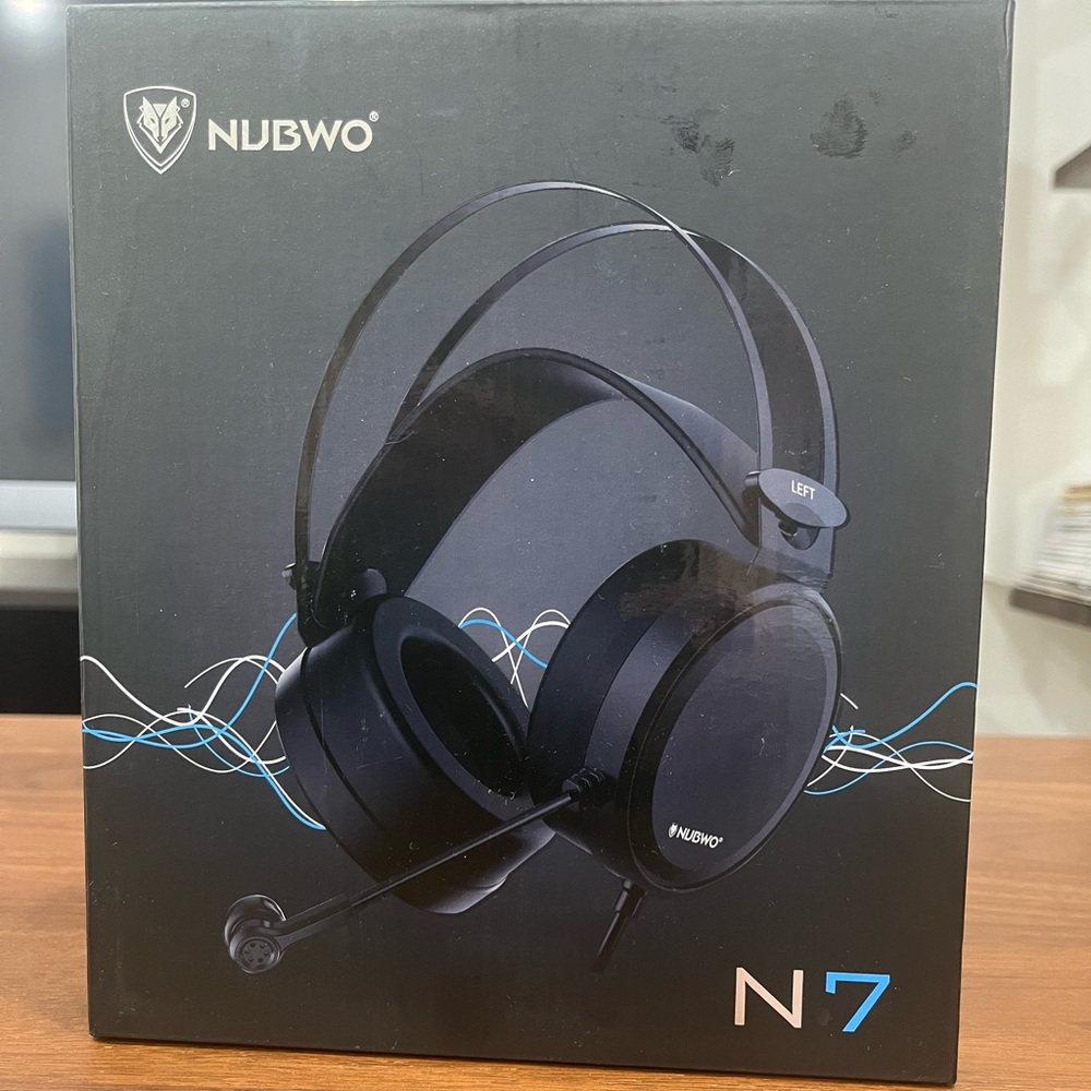 Gaming headphones